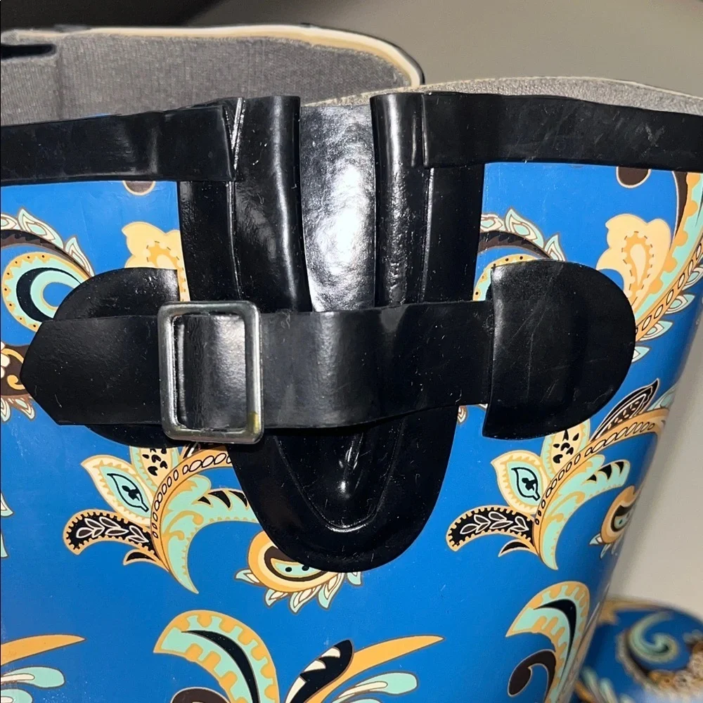 Nomad stylish blue